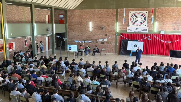 Barrancas vivió una jornada de concientización sobre tenencia responsable de mascotas
