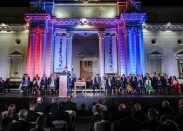 Con un acto multitudinario, Santa Fe promulgó su nueva Constitución provincial