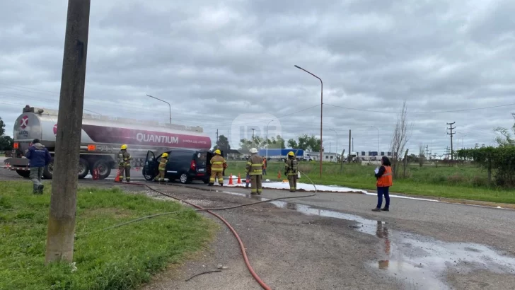 Bomberos de Barrancas participaron de un simulacro de accidente con mercancías peligrosas