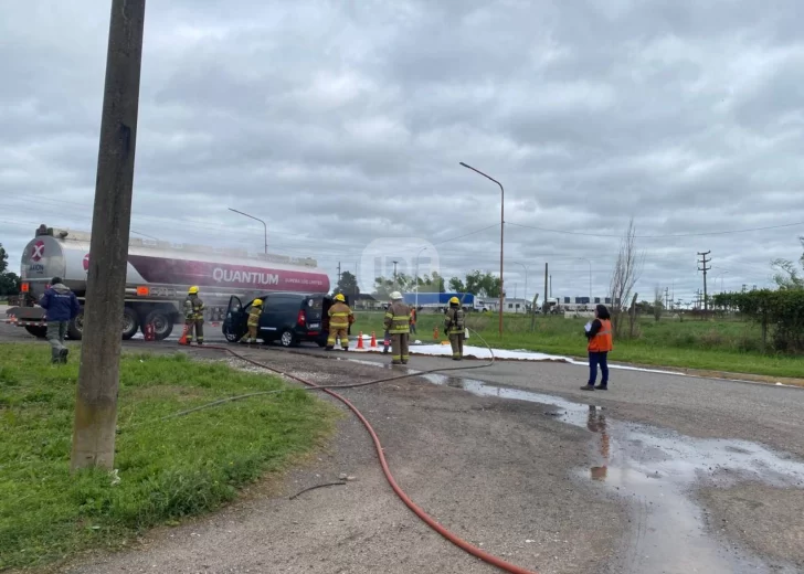Bomberos de Barrancas participaron de un simulacro de accidente con mercancías peligrosas