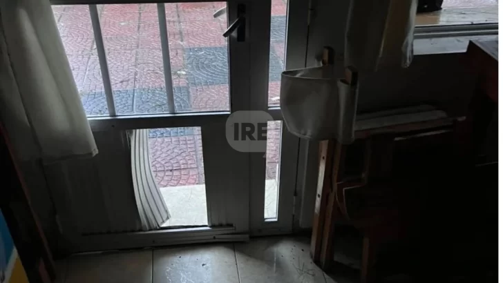 Delincuentes aprovecharon la tormenta e ingresaron a un maxi kiosco de Barrancas