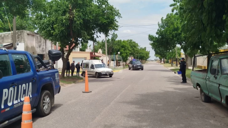 Siniestro vial en San Genaro: Un motociclista debió ser trasladado al SAMCo local