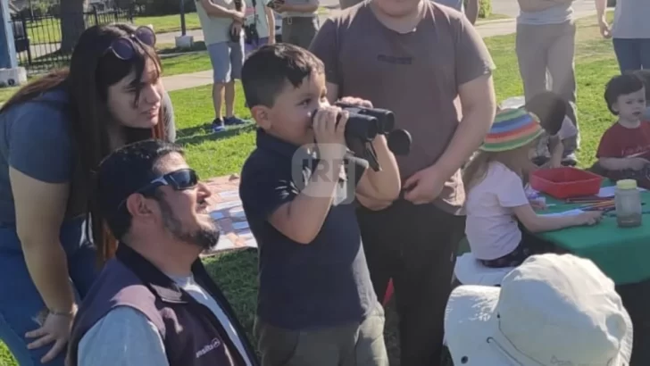 Charla y observación de aves en Puerto Gaboto: Aprendiendo a usar E-Bird
