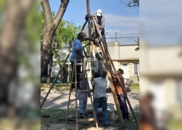 Crisis en el sistema de agua de Barrancas: 36 horas sin suministro y no hay clases Crisis en el sistema de agua de Barrancas: 36 horas sin suministro y no hay clases
