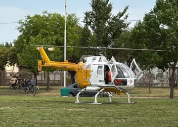 Serodino: Un adolescente sufrió una descarga eléctrica al subir al techo a buscar una pelota