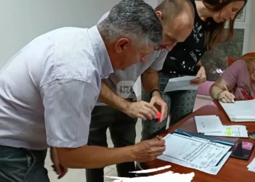Pueblo Andino entregó la última partida de aportes escolares del año