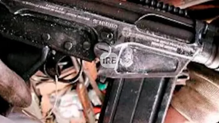 Hallaron un FAL argentino en poder del Comando Vermelho en Brasil: Sospechan fue robado en Fray Luis Beltrán