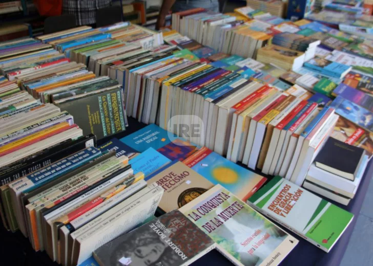 Timbúes se sumerge en la lectura con una feria dedicada al agua y al ambiente