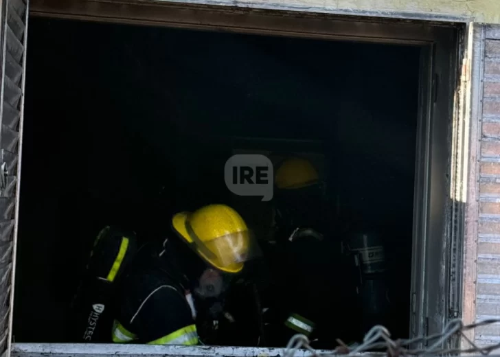 Incendio en una vivienda de Totoras: Una mujer fue trasladada al SAMCo local