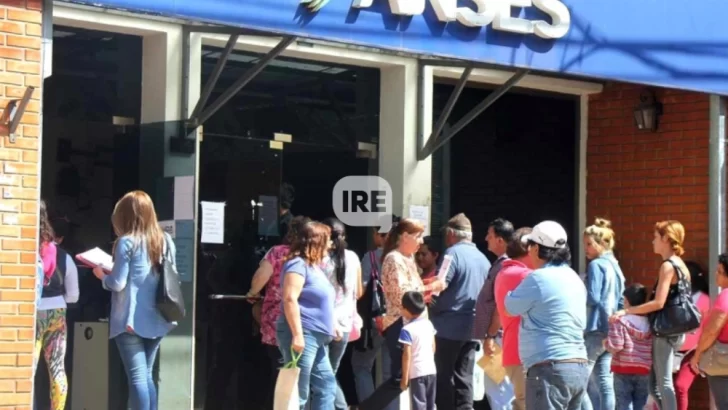 Jubilados: Confirman bono de $70.000 en noviembre y el haber mínimo supera los $400.000