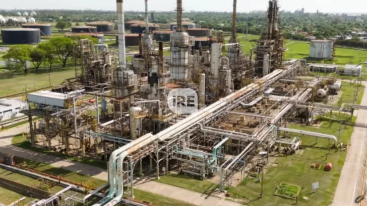 Vuelve a funcionar la Refinería San Lorenzo: Generará 250 nuevos puestos de trabajo