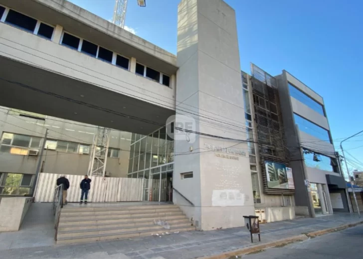 Edicto judicial en Pueblo Andino
