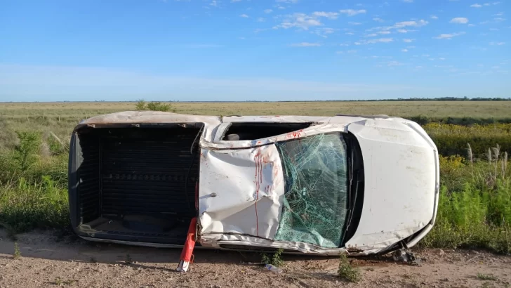 Fuerte vuelco en Bernardo de Irigoyen: Una mujer perdió el control de su auto y resultó herida
