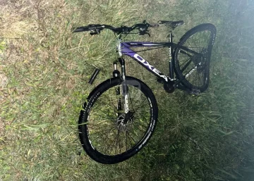 Un joven sufrió lesiones leves tras caer de su bicicleta en Estación Díaz