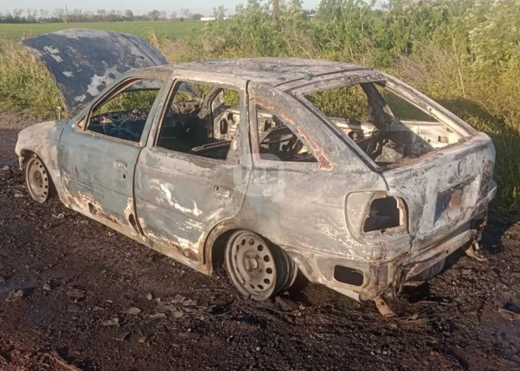 auto.incendio.timbues-728x520