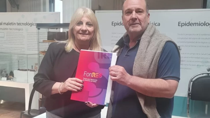 Carrizales firmó un convenio para ampliar la cocina del SAMCo