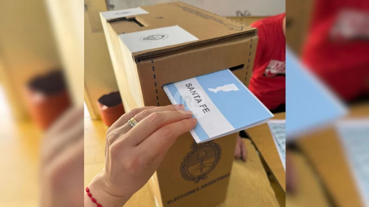 Con baja concurrencia y sin incidentes, Santa Fe cerró una jornada electoral tranquila