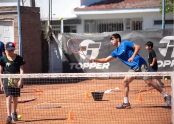 Timbúes impulsa el deporte con el Primer Encuentro de Tenis para jóvenes y familias