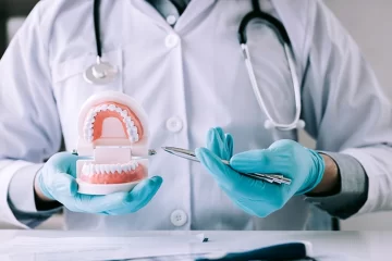 Día del Odontólogo: La importancia de cuidar la salud bucal