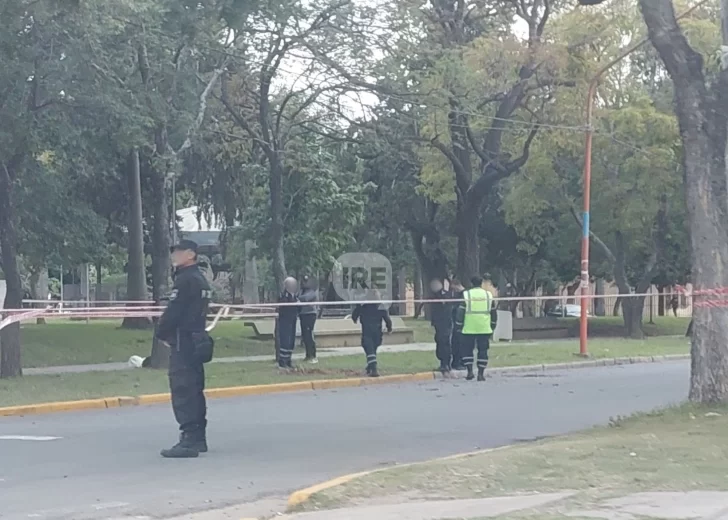 Conmoción en Puerto San Martín: Una persona murió en plena vía pública Conmoción en Puerto San Martín: Una persona murió en plena vía pública