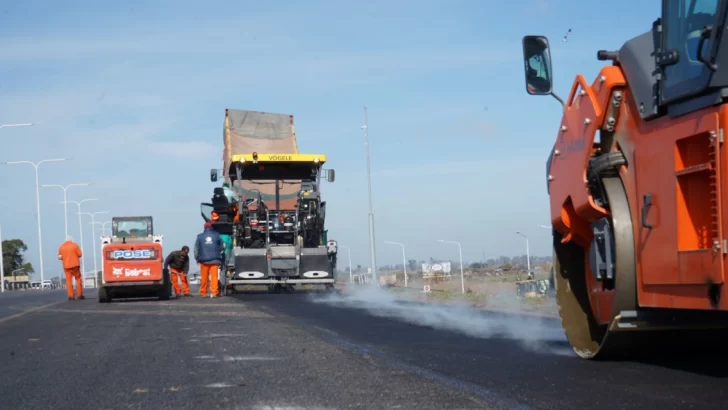 Cierran el acceso a la autopista desde Fray Luis Beltrán hacia Rosario por obras del tercer carril