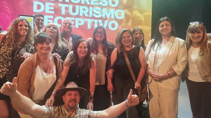 Timbúes estuvo presente en el encuentro que reunió a más de 380 referentes del turismo santafesino