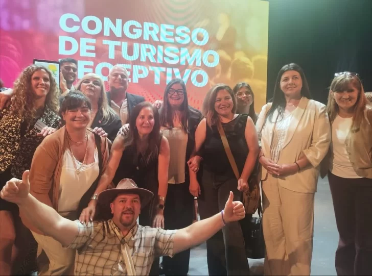 Timbúes estuvo presente en el encuentro que reunió a más de 380 referentes del turismo santafesino