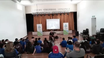 Timbúes realizó una jornada de prevención sobre bullying, grooming y ciberacoso