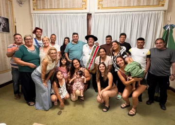 “Orgullo de Iriondo”: La Provincia reconoce a Goly Ceriani por una vida dedicada al folklore