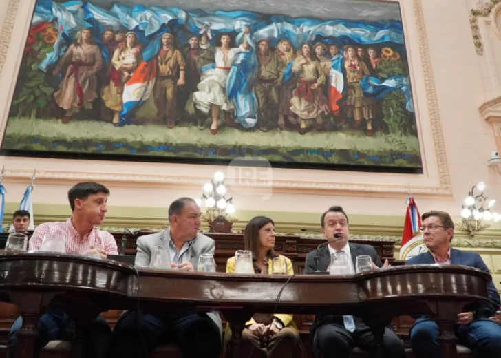 Santa Fe arrancó el proceso para sancionar la nueva Ley Orgánica de Municipios