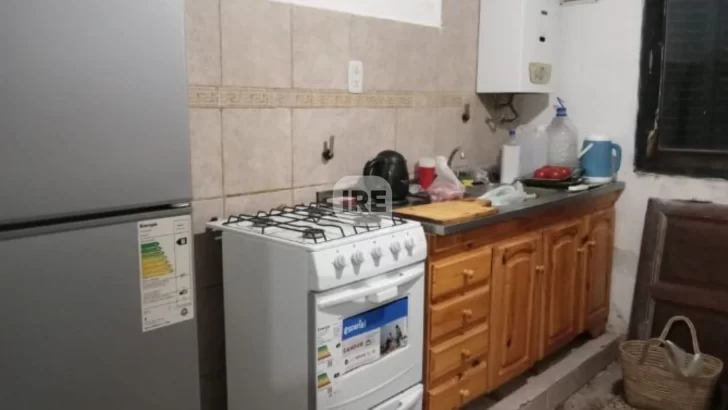 Rompieron una ventana y robaron la heladera de la Biblioteca Popular de Pueblo Andino