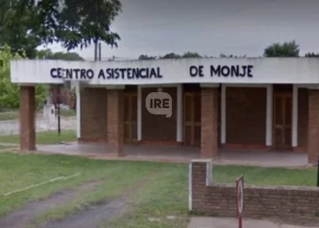 Noche accidentada en Monje: Una moto despistó y su conductor terminó hospitalizado