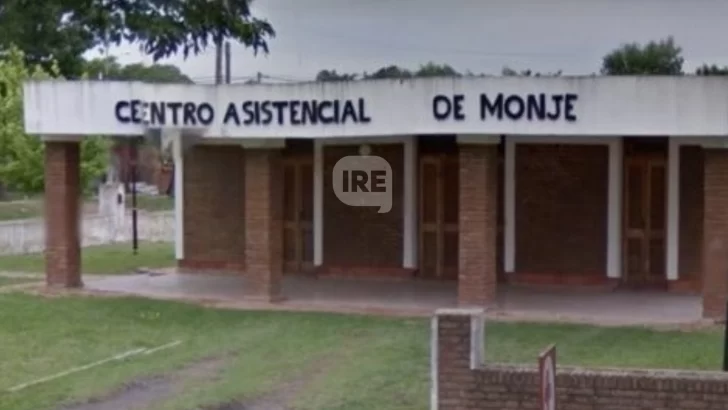 Noche accidentada en Monje: Una moto despistó y su conductor terminó hospitalizado