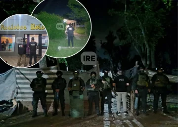 Amplio operativo policial por microtráfico en Oliveros: Secuestraron celulares, rifles y una moto