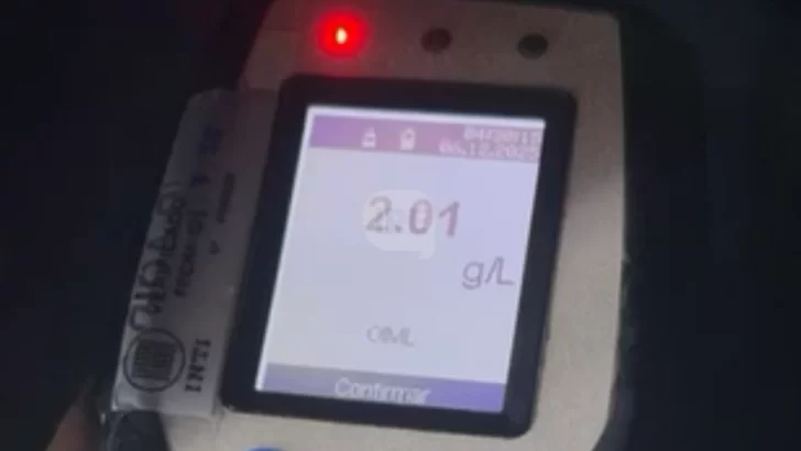 Peligro al volante: Dio 2,01 g/l en un control de alcoholemia en Roldán