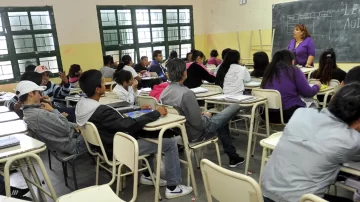Santa Fe presentó el calendario escolar, apuesta a 190 días de clases y más horas de aula
