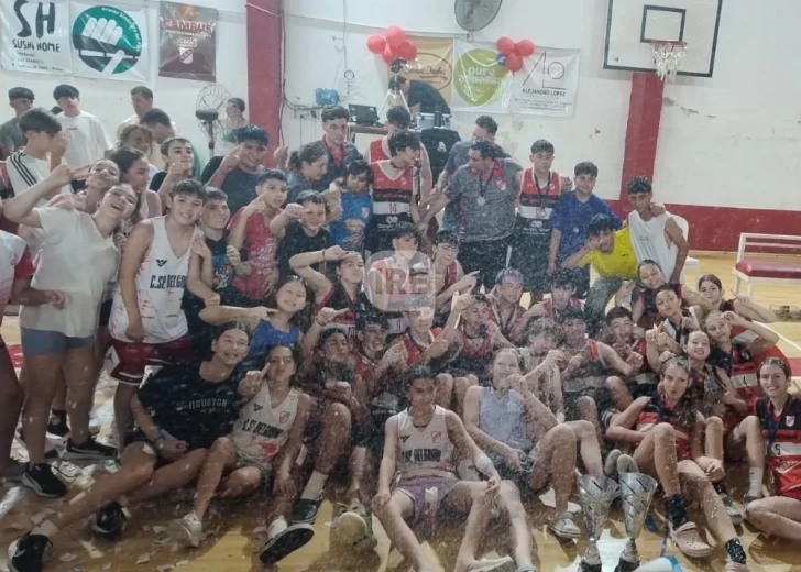 Rojo y blanco de punta a punta: Sp. Belgrano campeón en U15 femenino y masculino