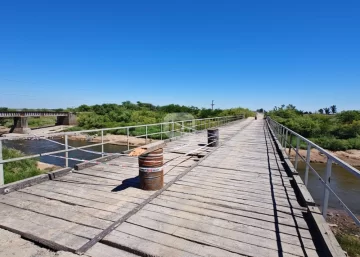 Díaz: Restringen el tránsito pesado en el puente sobre la cañada Carrizales por tareas de reparación Díaz: Restringen el tránsito pesado en el puente sobre la cañada Carrizales por tareas de reparación