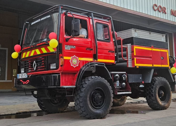 Coronda refuerza su sistema de emergencias con una nueva unidad todoterreno para Bomberos Coronda refuerza su sistema de emergencias con una nueva unidad todoterreno para Bomberos