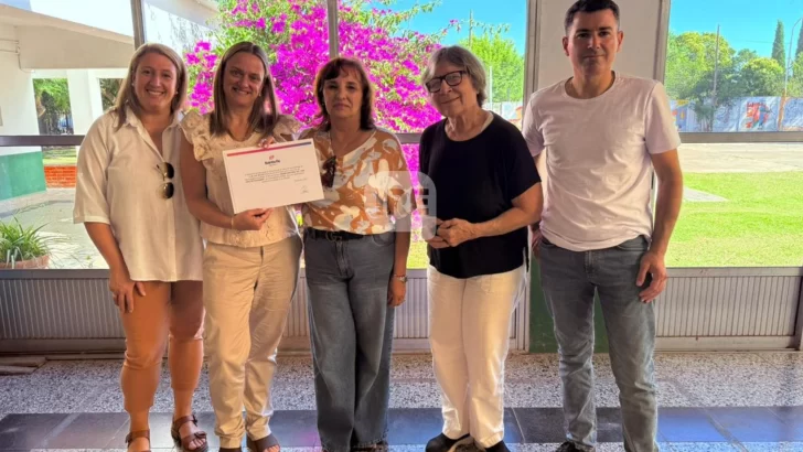 Educación entregó más de $18 millones para las nuevas ventanas de la escuela secundaria de Monje