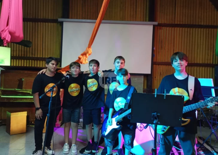 Rockstars con 11 y 12 años: Los chicos de Labandina ya pisan fuerte en la región Rockstars con 11 y 12 años: Los chicos de Labandina ya pisan fuerte en la región