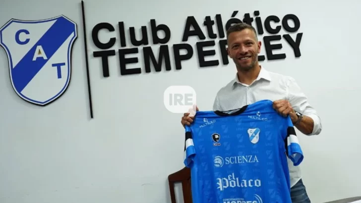 El totorense Nico Domingo inicia su primera experiencia como DT en Temperley