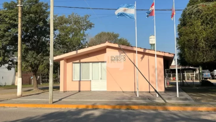 Paro municipal en Puerto Gaboto: Empleados reclaman el aguinaldo y la comuna está paralizada Paro municipal en Puerto Gaboto: Empleados reclaman el aguinaldo y la comuna está paralizada