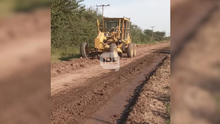Puerto Gaboto avanza con la recuperación de caminos rurales tras años de abandono
