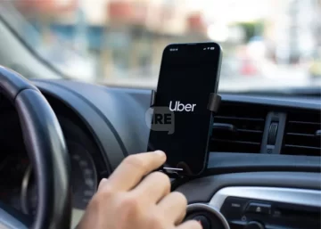 San Lorenzo: Una adolescente escapó en Uber hacia Córdoba y fue rescatada en un operativo interprovincial