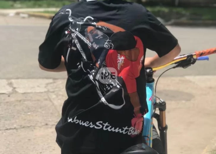 40 chicos participaron del encuentro de Stunt Bike en Timbúes, un deporte que crece día a día y suma cada vez más jóvenes 40 chicos participaron del encuentro de Stunt Bike en Timbúes, un deporte que crece día a día y suma cada vez más jóvenes