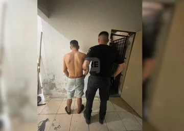 Violenta madrugada en Puerto San Martín: Mataron a un joven y hay un detenido