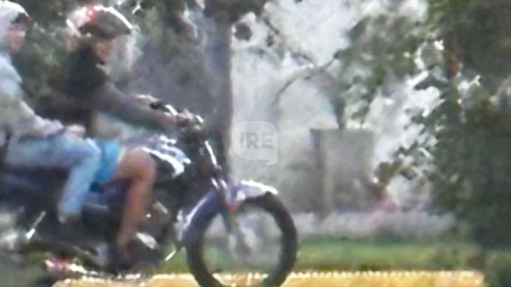 Una joven de Pueblo Andino denunció que dos hombres en moto la interceptaron y la manosearon Una joven de Pueblo Andino denunció que dos hombres en moto la interceptaron y la manosearon