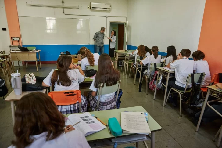 Clases, vacaciones y 190 días de cursado: así será el calendario escolar 2026 en Santa Fe Clases, vacaciones y 190 días de cursado: así será el calendario escolar 2026 en Santa Fe