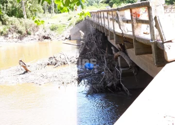 Tras meses de cierre, avanzan las obras para reabrir el puente de la ex Ruta 9 sobre el Río Carcarañá Tras meses de cierre, avanzan las obras para reabrir el puente de la ex Ruta 9 sobre el Río Carcarañá